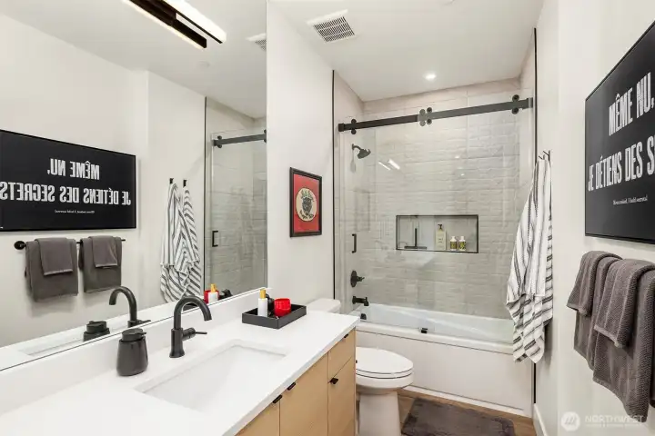 Lower level shared full bath