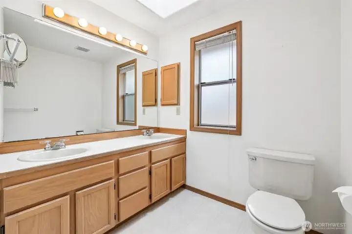 Primary ensuite bathroom Primary ensuite bathroom