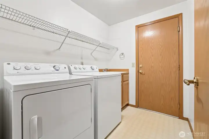 Laundry room with sink Laundry room with sink