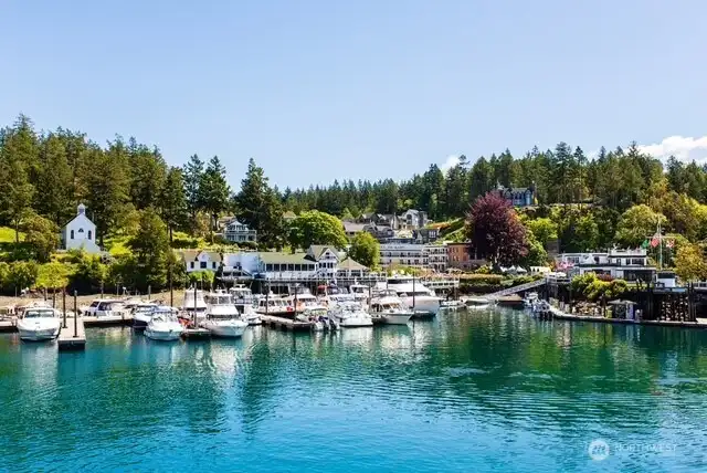 Roche Harbor Marina