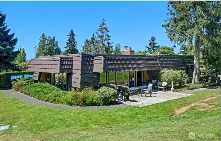 Clubhouse