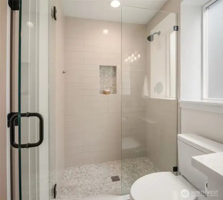 Primary ensuite bath