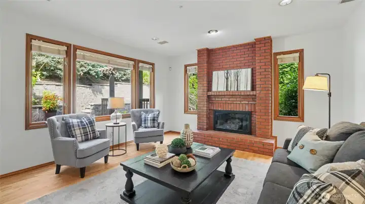 Great room off the kitchen. Great room off the kitchen.
