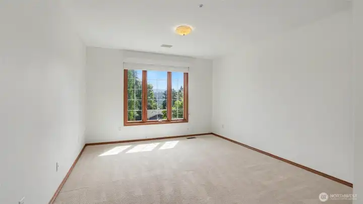 One of 4 spacious upstairs bedrooms One of 4 spacious upstairs bedrooms