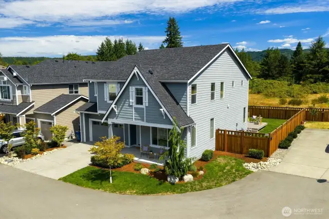 Large corner lot, fully fenced