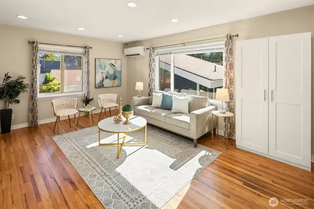 Step inside the light-filled living room—ideal for gathering and relaxing.