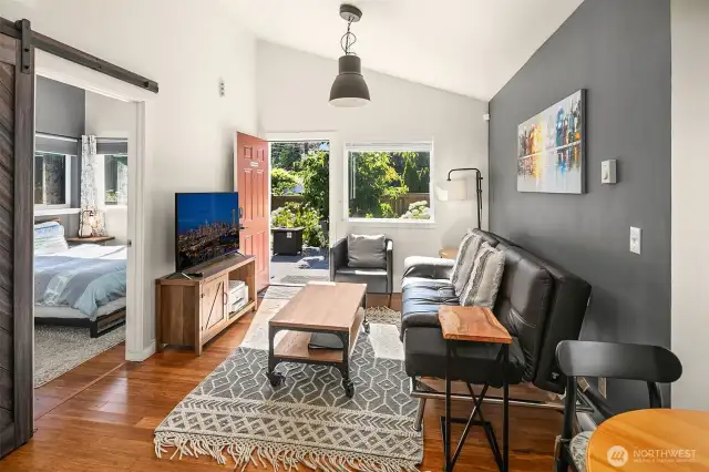 ADU. Built in 2014, this permitted ADU offers added flexibility and income. Living area with high ceilings and cozy charm.