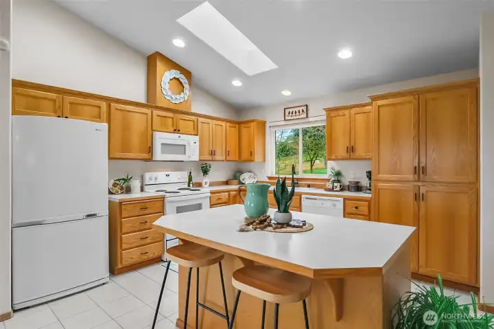 Kitchen with center island