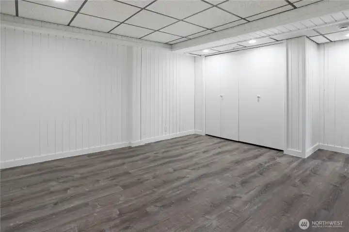 Big, Bright 1 Bedroom (Unit B)