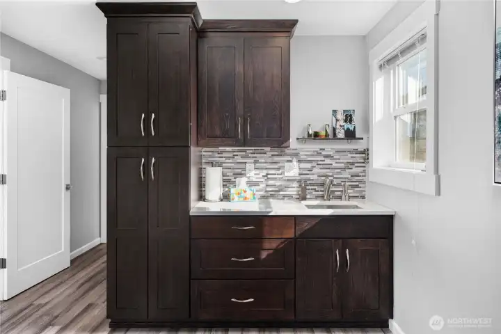 Multi-gen Wet Bar