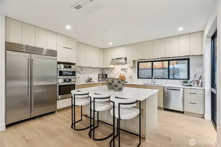 48" Sub-zero refrigerator