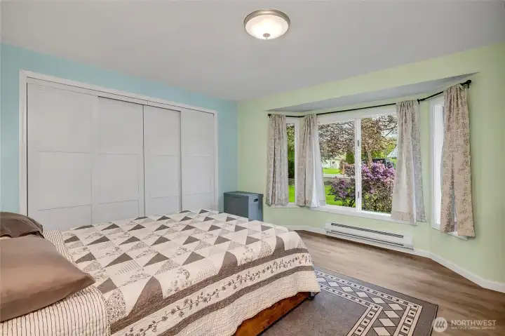 Bay window in the primary bedrfoom