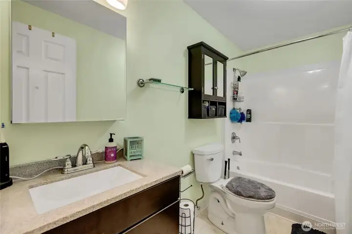 Full Bathroom