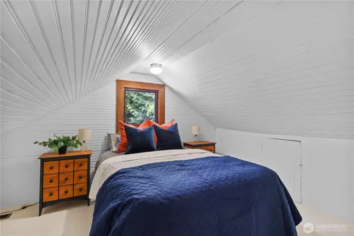 Non conforming bedroom with lots of storage.