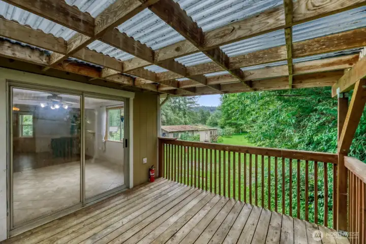 Covered Patio off Kitchen.