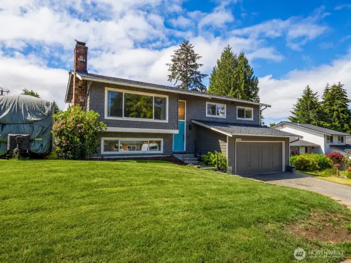 This oversize, corner lot allows landscaping to surround this fantastic home with lots of space for pets or recreation. This oversize, corner lot allows landscaping to surround this fantastic home with lots of space for pets or recreation.