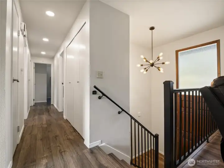 Band new flooring and brand new attractive railing. Band new flooring and brand new attractive railing.