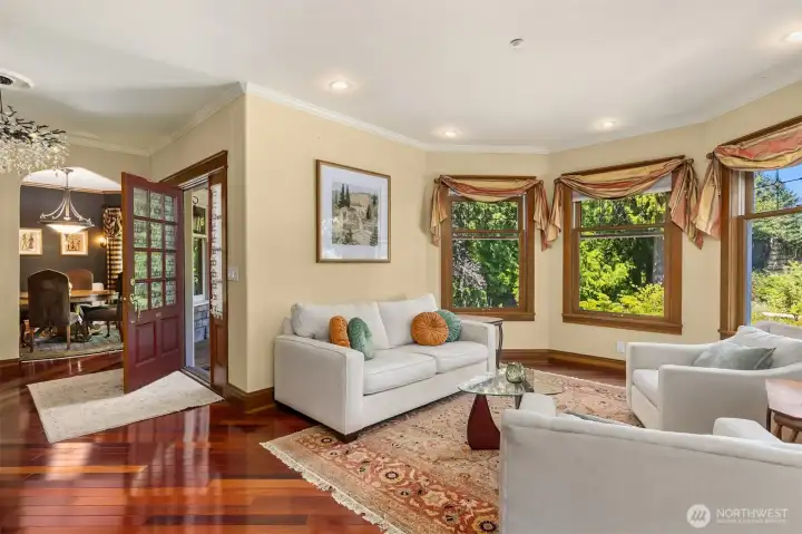 Living room, entryway, and dining room. Living room, entryway, and dining room.