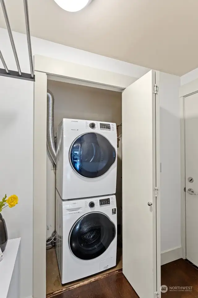 Your in-unbit washer/dryer