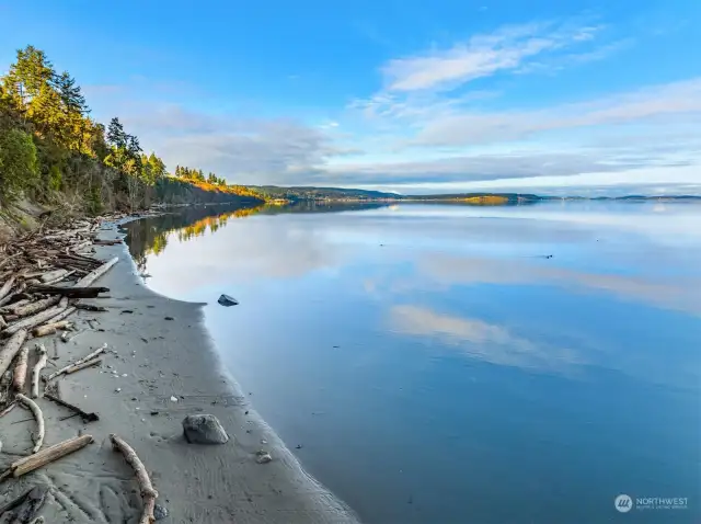 Just a 5 minute walk and your on the beach! Tide is in, on this photo there is mile of sandy beach. WOW.