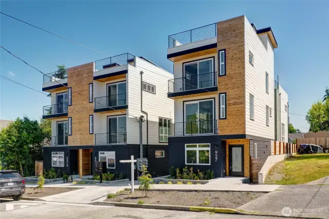 Welcome to Greenwood's modern community—your new home awaits!