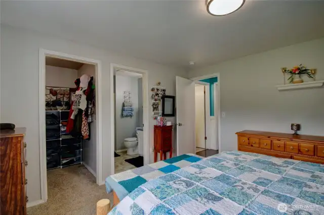 Primary Closet & Bath