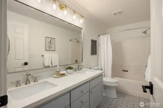 Recently updated bath.