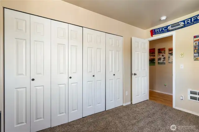 Upstairs bedroom #2