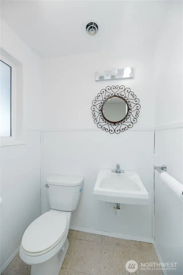 Main lower level 1/2 bath