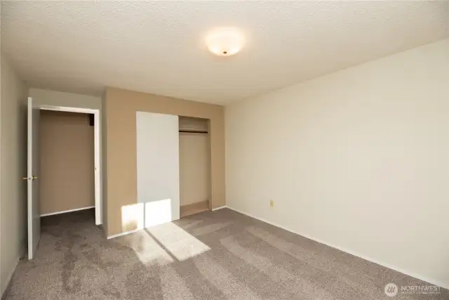 Main guest bedroom 2