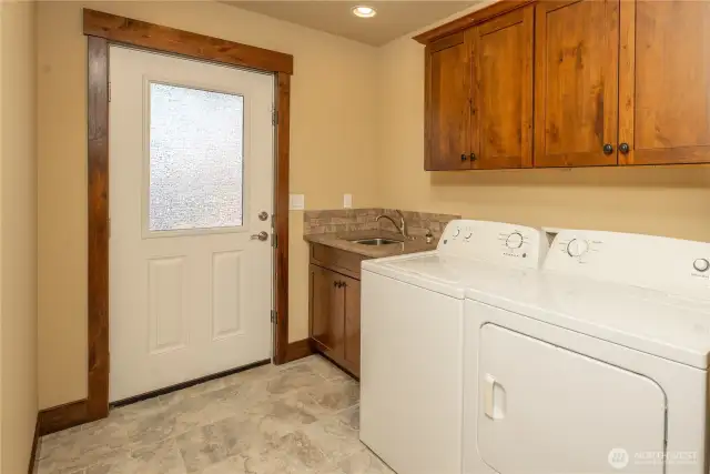 ADU rear entry and utility room
