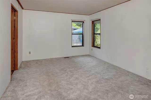 Separate formal dining space.