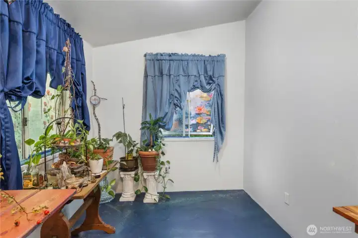 Breakfast nook