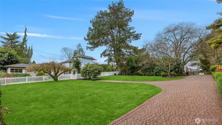 As you come up the private drive you bear left into the "driveway" to this lot.