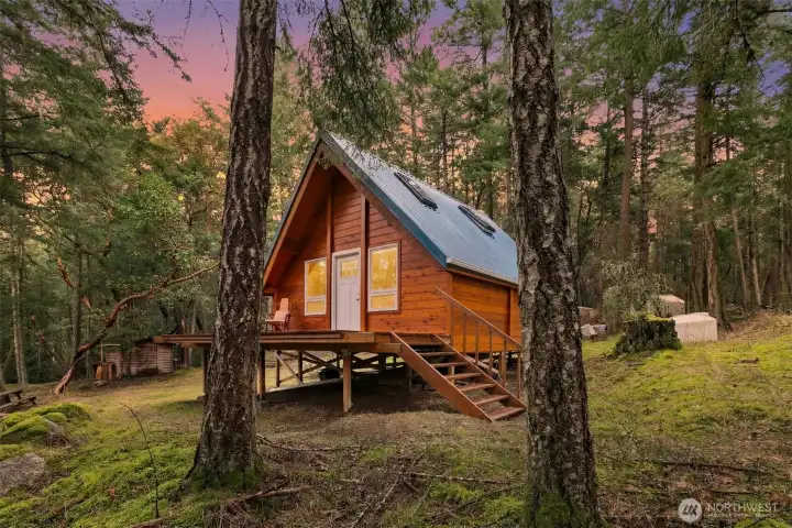 You aren’t just buying a cabin — you’re buying remoteness, nature, and escape. True outer-island experience