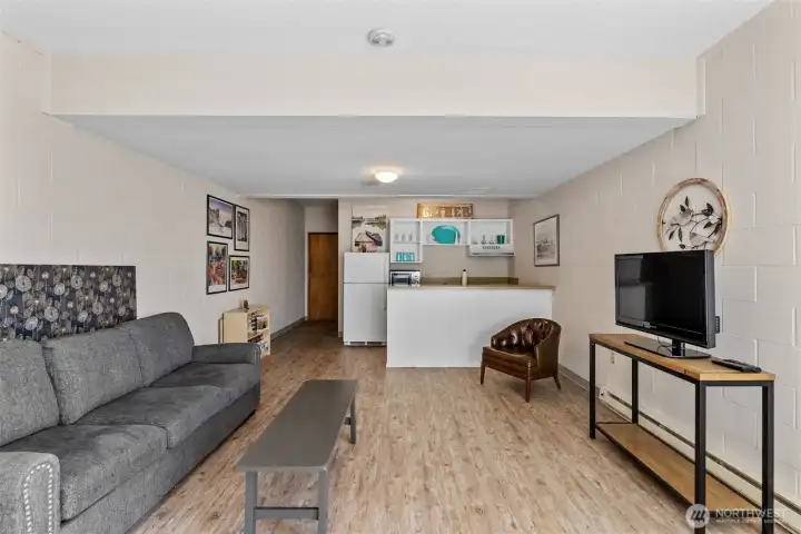 Community gathering room can be used for overnight guests. More details in the HOA documentation.