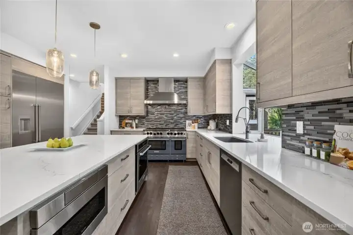 Incredible Remodeled Chef's Kitchen