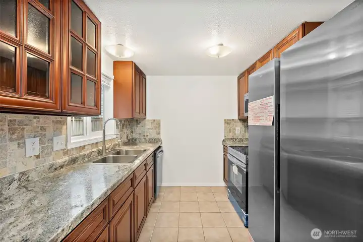 Kitchen has new SS appliances
