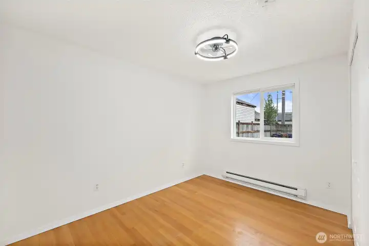 Secondary bedroom