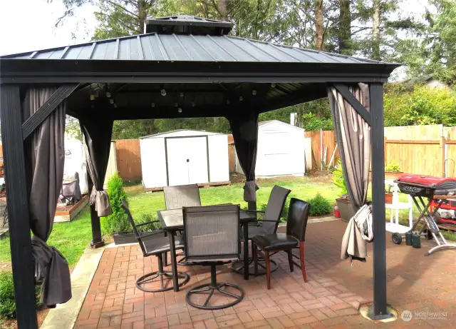 CLOSER VIEW OF THE BRICK PATIO GAZEBO AND BARBEQUE AREA!