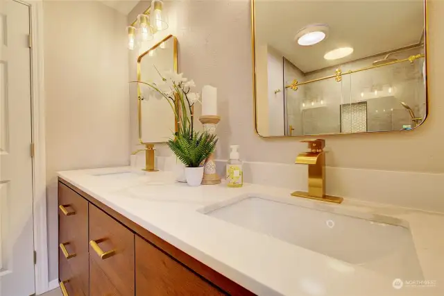Two sinks and beautiful fixtures!