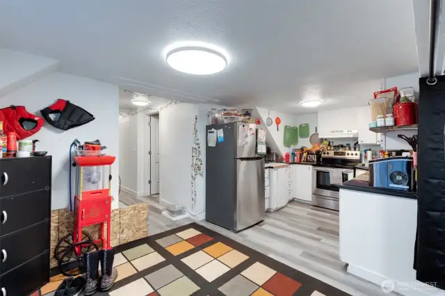 Unit B Kitchen