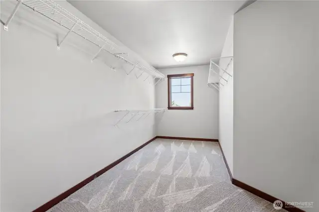 Master Bedroom - Walk In Closet