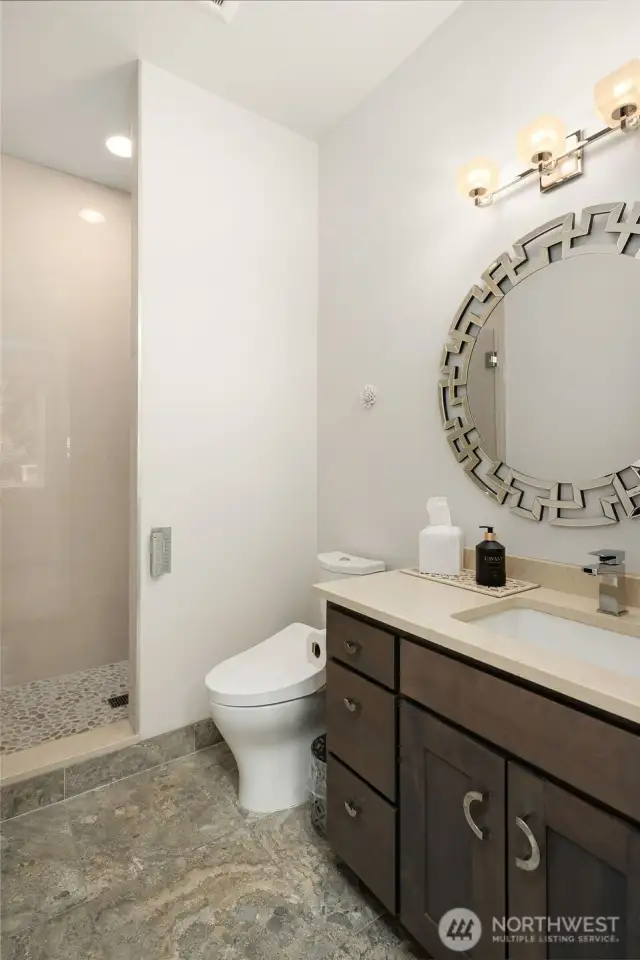 Main floor 3/4 bathroom