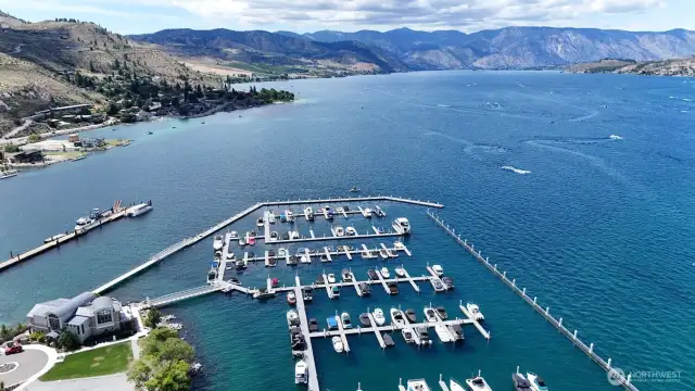 Sunset Marina Lake Chelan 33.58' Boat Slip - EDE2