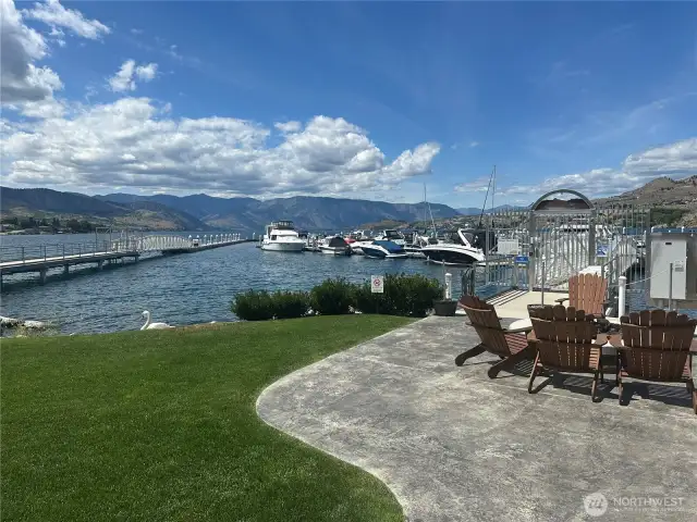 Sunset Marina Lake Chelan 33.58' Boat Slip - EDE2