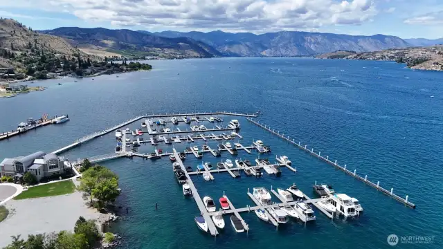 Sunset Marina Lake Chelan 33.58' Boat Slip - EDE2