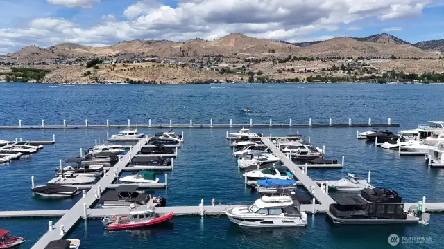 Sunset Marina Lake Chelan 33.58' Boat Slip - EDE2