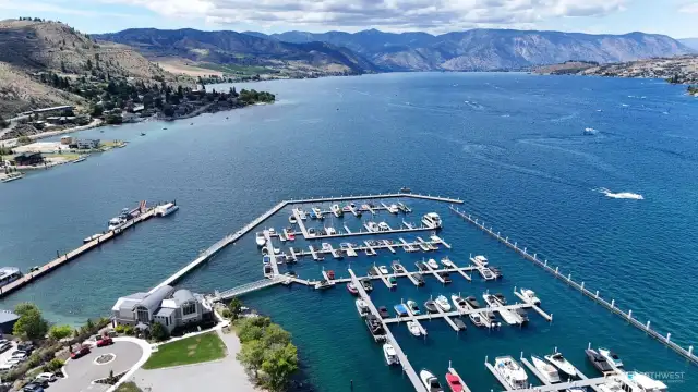 Sunset Marina Lake Chelan 33.58' Boat Slip - EDE2