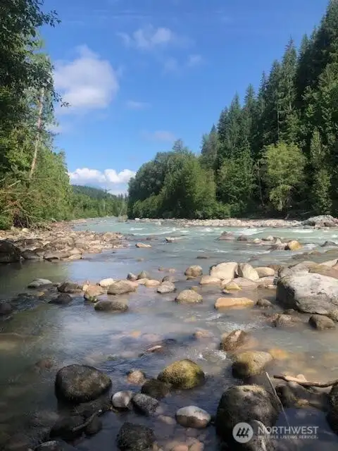 Backman County Park, nearby. Within walking distance.